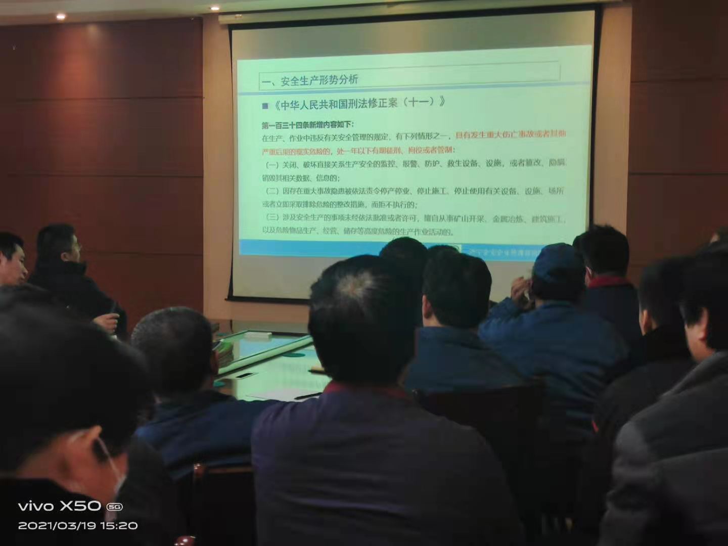 戳我试试