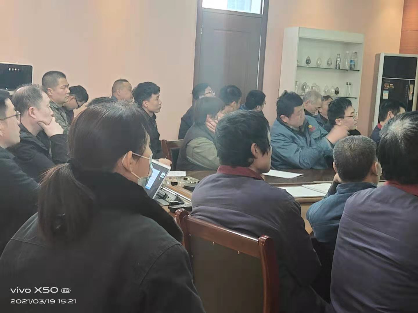 戳我试试